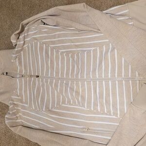 Lululemon define striped beige and white Zip Down Size 10
